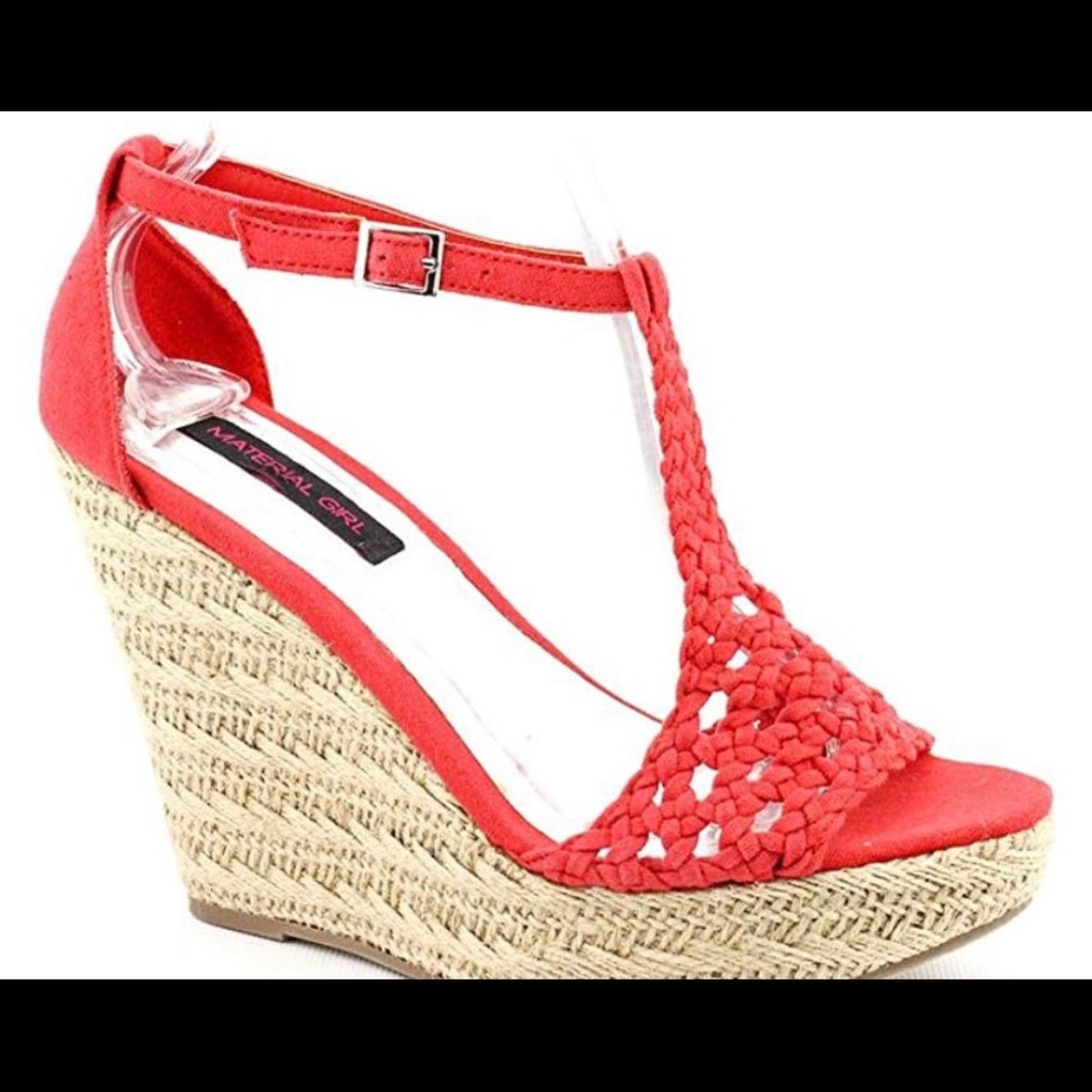 MATERIAL GIRL OPEN TOE WEDGE SANDALS (NWOT)